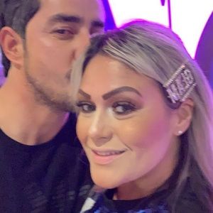 Meet your Posher, Aurora